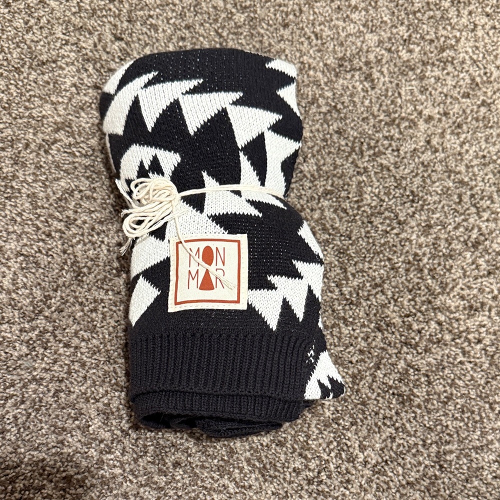 Black and White Patterned baby blanket